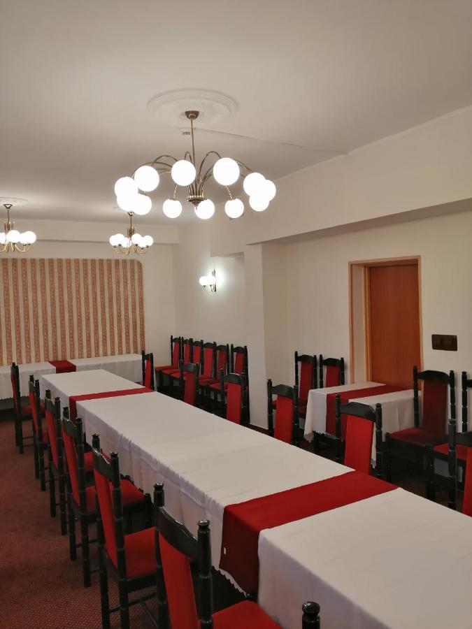 Hotel Lech Gniezno Exteriör bild