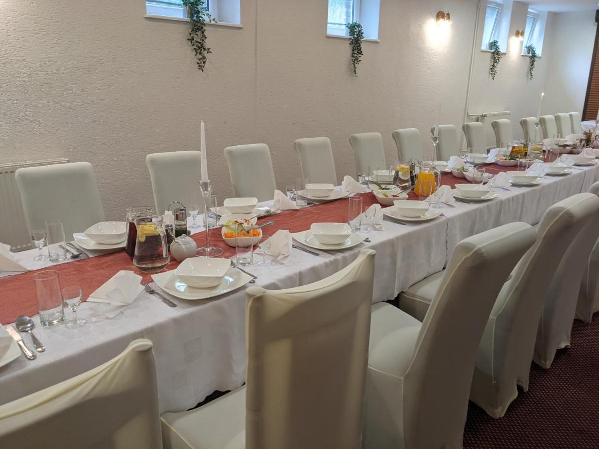 Hotel Lech Gniezno Exteriör bild