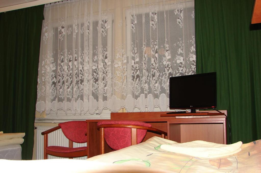 Hotel Lech Gniezno Rum bild