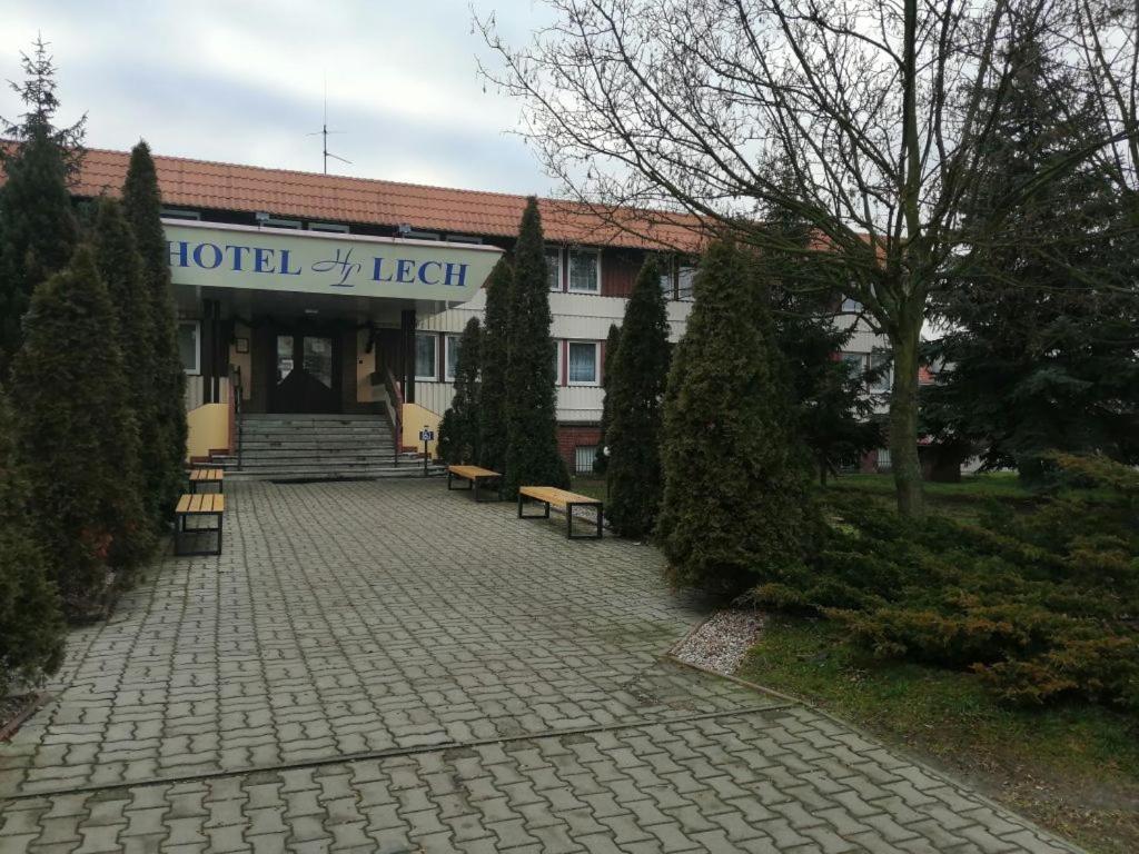 Hotel Lech Gniezno Exteriör bild